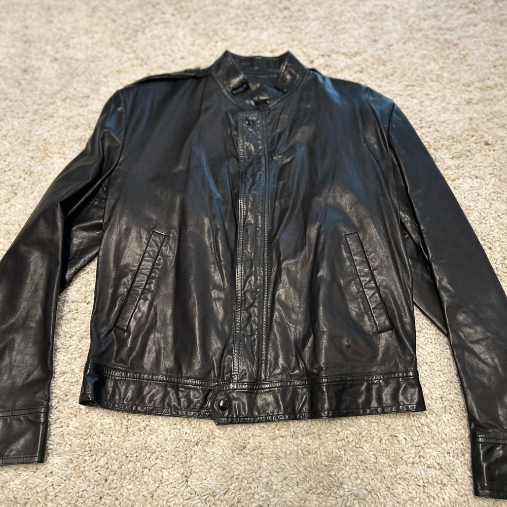 Unique Women's Black Leather Jacket M
